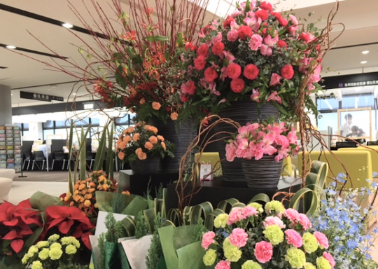 刈谷市役所ロビーの花の王国