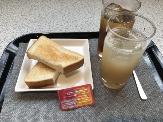 レッツ高浜　トースト＋ジュース2杯