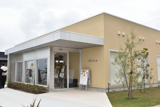 フレンチレストラン「ルミカワ」